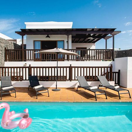Stylish 6 Bedroom Villa Princesa - Hot Tub - Heated Pool - Near Beach & Waterparks Playa Blanca  Eksteriør bilde
