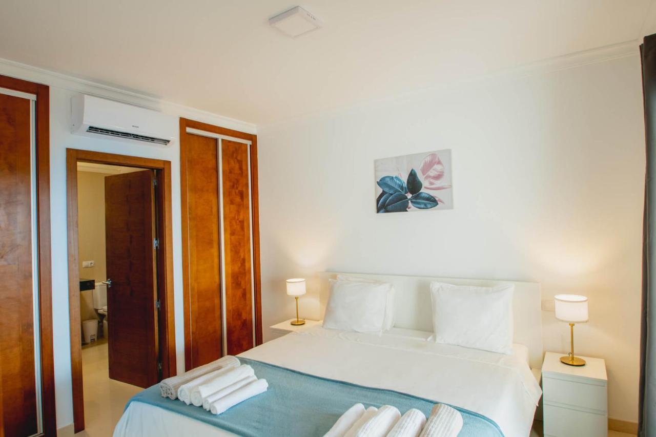 Stylish 6 Bedroom Villa Princesa - Hot Tub - Heated Pool - Near Beach & Waterparks Playa Blanca  Eksteriør bilde