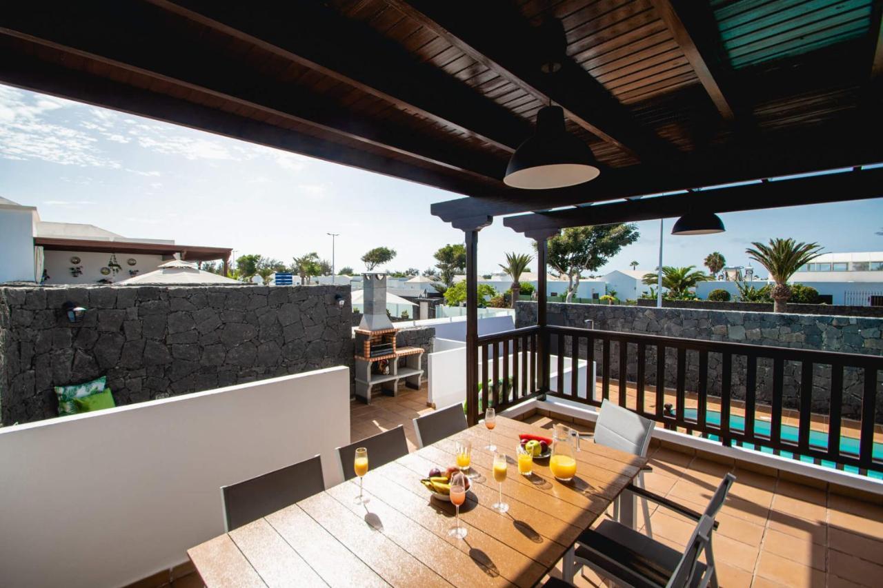 Stylish 6 Bedroom Villa Princesa - Hot Tub - Heated Pool - Near Beach & Waterparks Playa Blanca  Eksteriør bilde